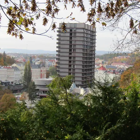 Kır Evi Kranio Karlovy Vary