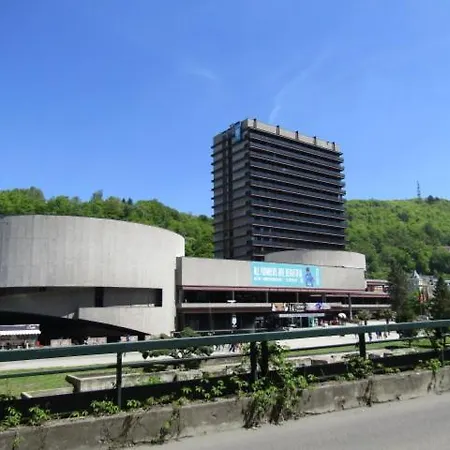 Kranio Hétvégi ház Karlovy Vary